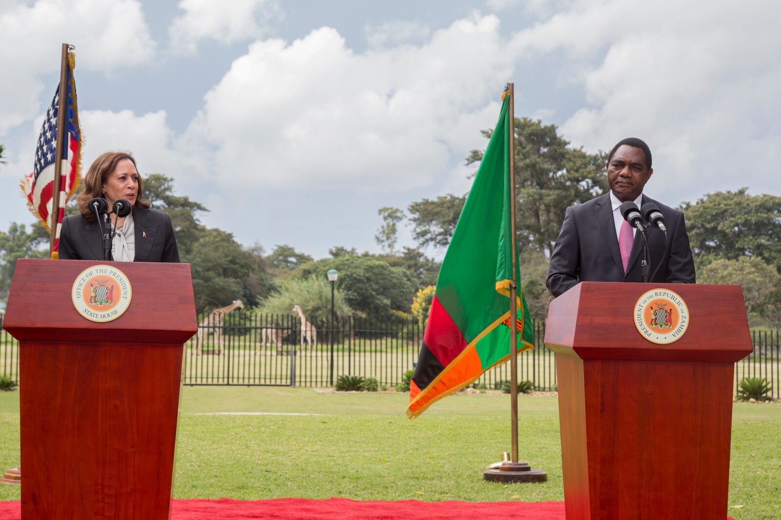 Legislature and Executive Clash Over 2026 Budget as Deadline Looms