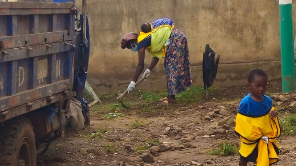 Community Clean-Up Campaign Transforms a Forgotten Corner